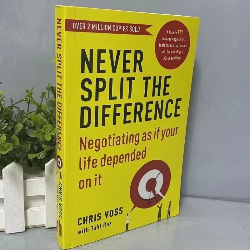 "Never Split the Difference" by Chris Voss:Negotiation, Emotional Intelligence&Communication Skills for Adults (English Edition)